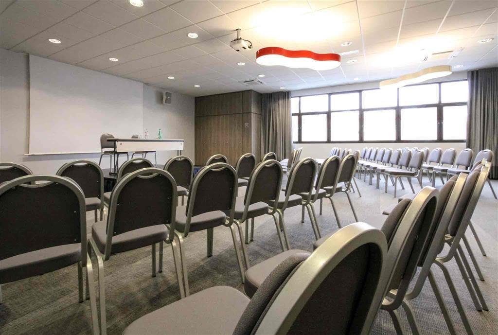 Mercure Niort Marais Poitevin Eksteriør bilde